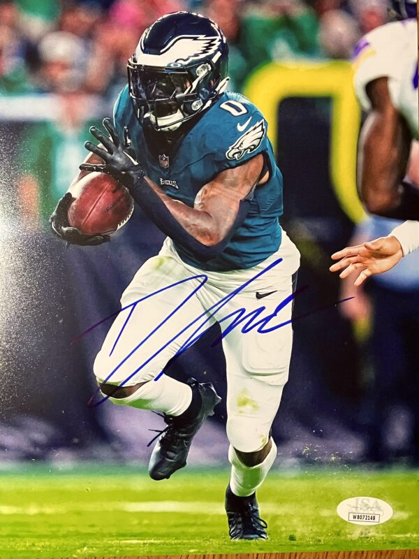 D'Andre Swift Autographed 8x10 Philadelphia Eagles Photo
