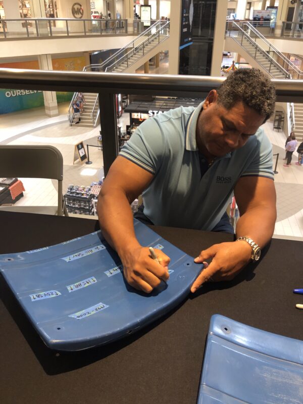 Bobby Abreu Autographed Veterans Stadium "Stat" Seat Back with 7 Inscriptions - Image 2
