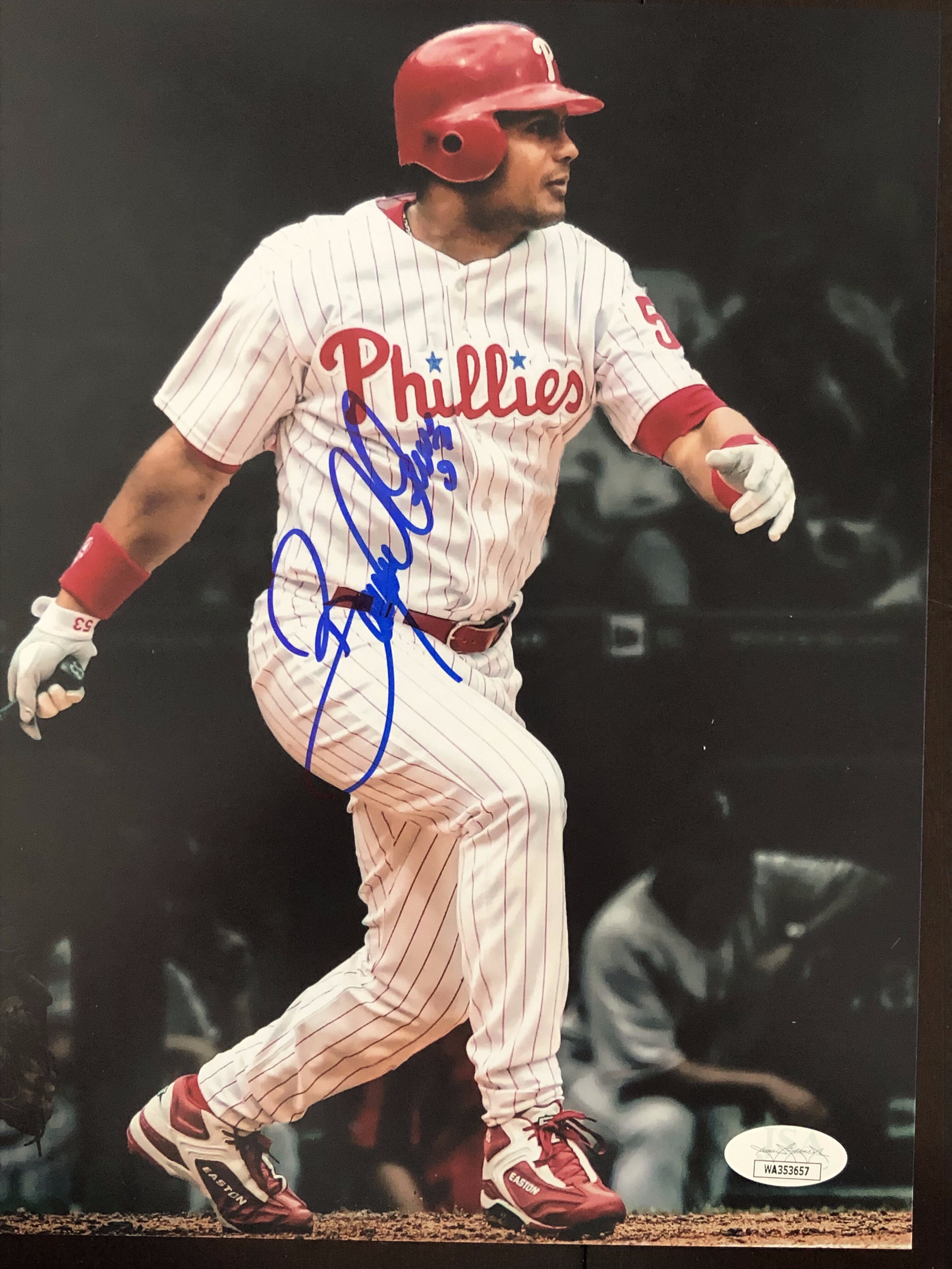 Bobby Abreu Autographed 8x10 Philadelphia Phillies Photo