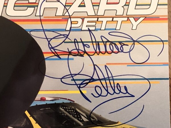 Richard Petty Autographed 5x8 Racing Photo - Image 2