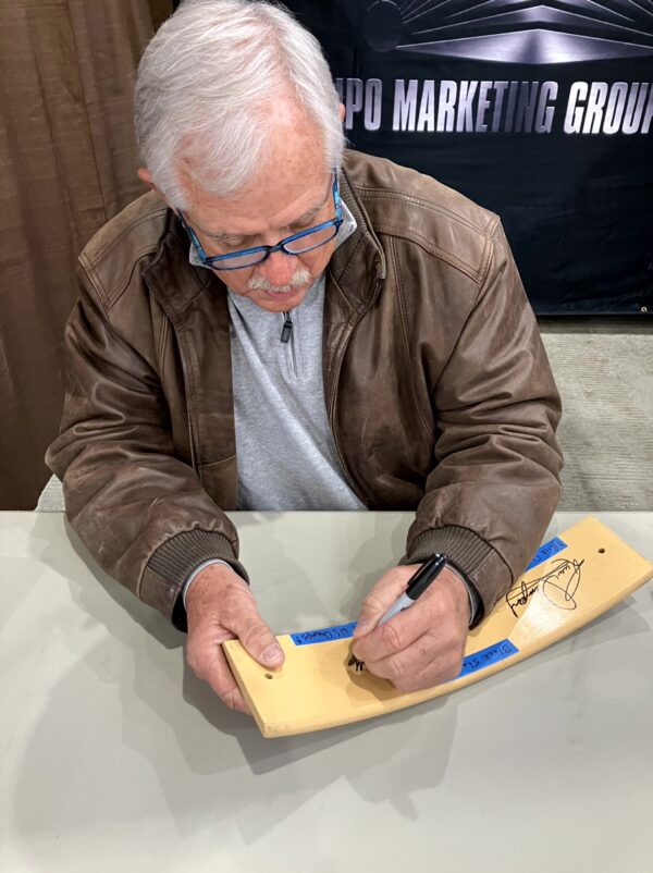 Rick Dempsey Autographed Dodger Stadium Wooden Seat Panel with Inscription - Image 4