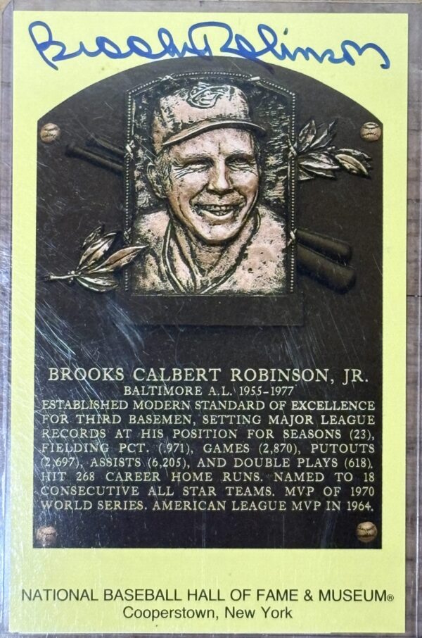 Brooks Robinson Autographed HOF Postcard